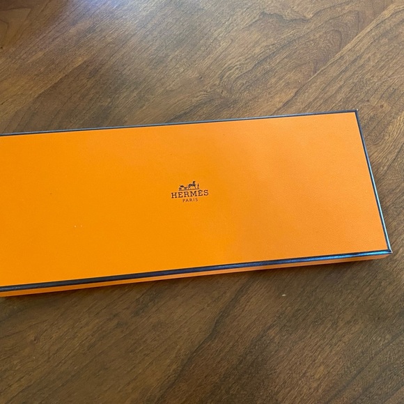 Authentic HERMES Gift Box - Picture 2 of 5
